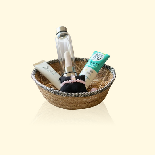 Coffret CLÉMENCE - TADASANA, Gel douche, Pierre roulée, Bracelet & Pendentif Quartz rose