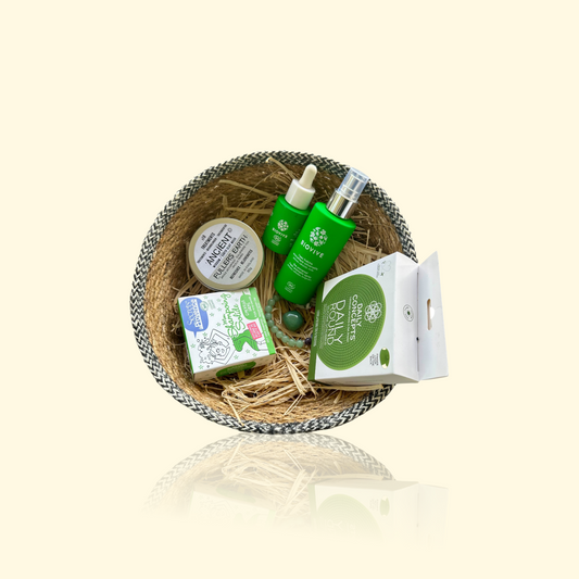 Coffret OLGA - Éponge visage, BIOVIVE (Eau fraîche + Élixir), Argile verte, Shampoing solide, Bracelet Jade & 7 Chakras, Aventurine