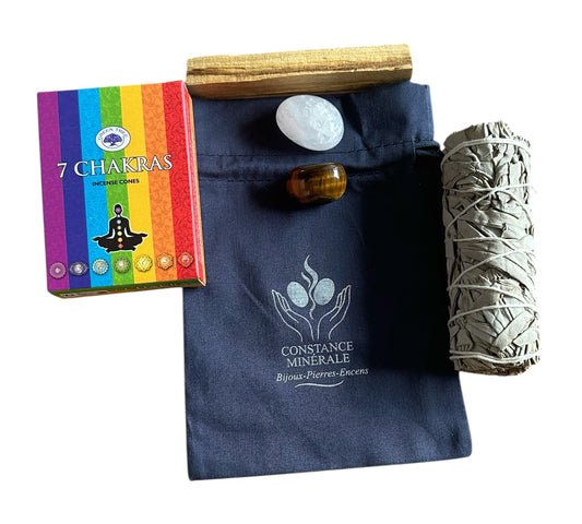 Kit Abondance - 1 pierre roulée Oeil de Tigre- 1 pierre roulée Cristal de Roche - 1 bâton de sauge blanche -1 bâton de palo santo- 10 Encens en cônes