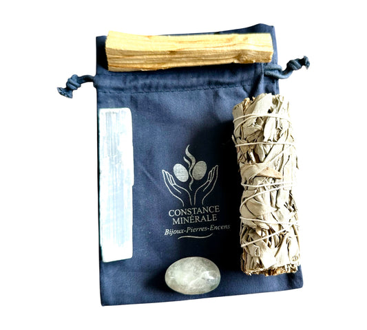 Kit Protection énergétique 1 bâton de sélénite - 1 bâton de Palo Santo - 1 pierre roulée Fluorite - 1 bâton de sauge blanche