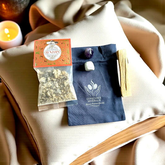 Kit Sommeil réparateur - 1 pierre roulée Améthiste - 1 pierre roulée Howlite - 1 bâton de Palo Santo - 30 g d'Encens en résine Benjoin