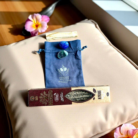 Kit developpement personnel 1 bâton de Palo Santo- 1 pierre roulée Lapis Lazuli- 1 pierre roulée Fluorite - Encens Myrrhe 20g