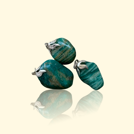 Pendentif en Amazonite – Apaisement, Expression et Équilibre émotionnel