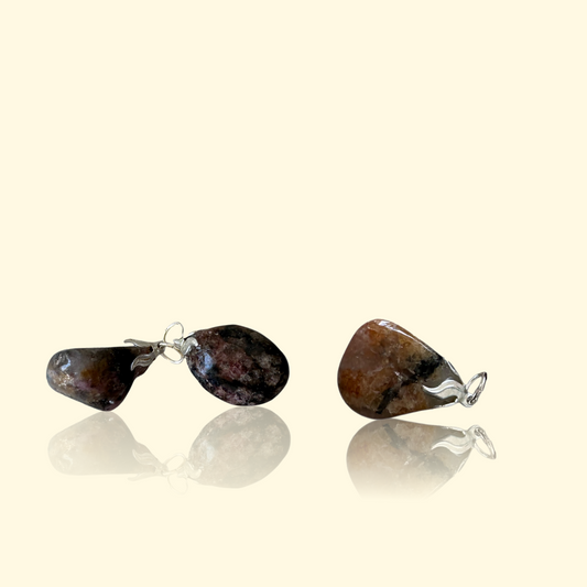 Pendentif Rhodonite - Douceur, ancrage & harmonie du cœur | Pierre naturelle